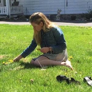 Meet your Posher, Emily